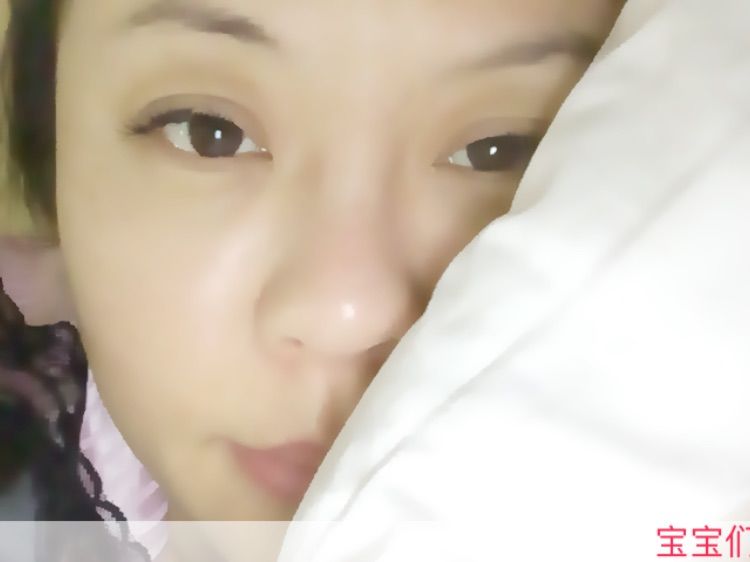 潇予777主播照片