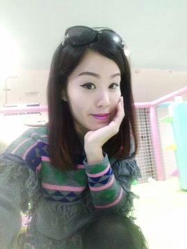 天悦限量版妞妞哥哥主播照片