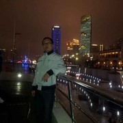 玖富五金海报