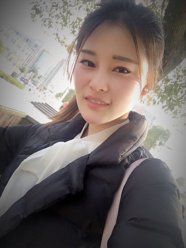 小君_Danan的主播海报