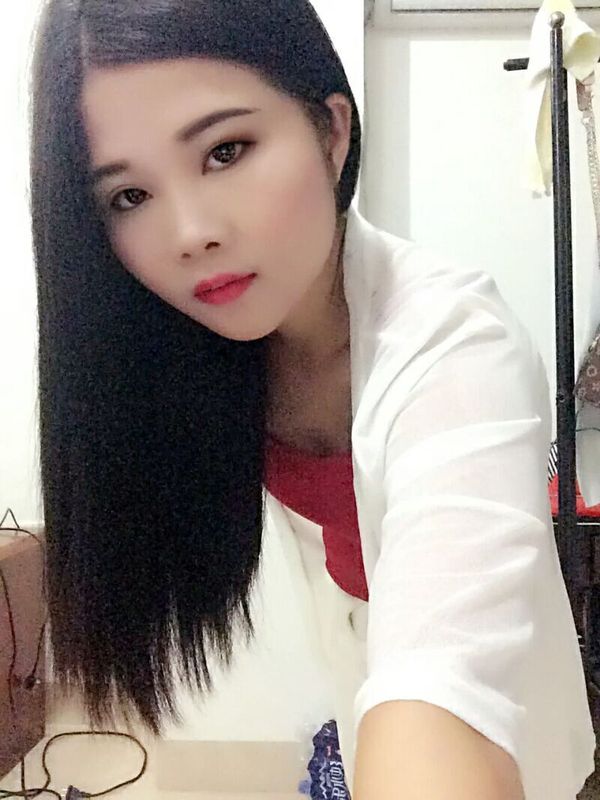 DEAR，QING的主播海报