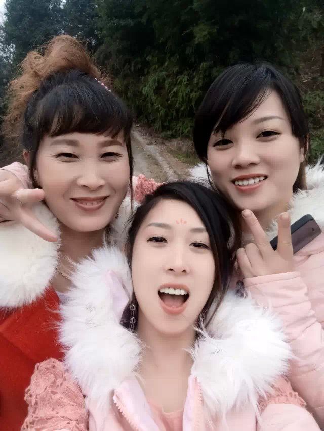 小花儿♥的图片