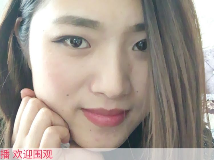 麦色渔小巩俐的主播照片