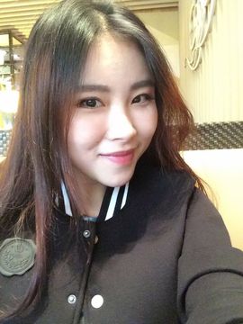 腰果姐姐主播照片