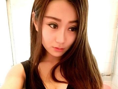 新人；牵儿求关注海报