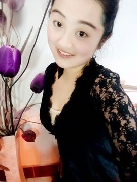 MC彭进主播照片
