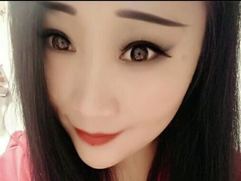江苏￥八零后Yi姐海报