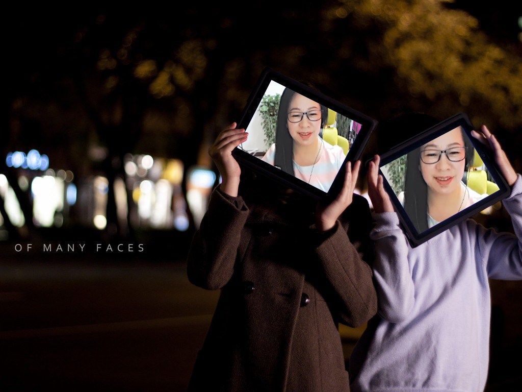 魅力女人唱民歌的图片