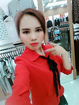 国珍万人迷女神兰兰主播照片