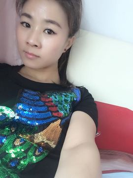 丹丹美妞主播照片
