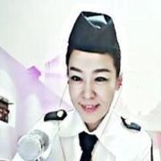 猪宝宝专用暖水瓶海报