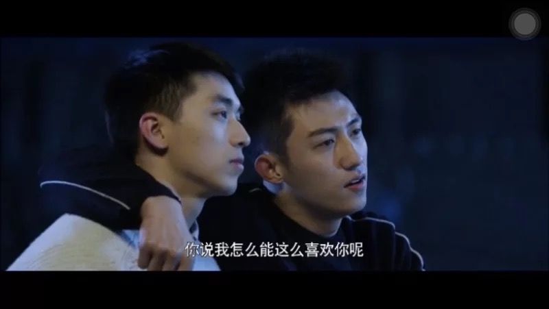 新来的绿巨人的主播照片