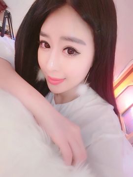 小白ღ﹏我吃水煮鱼主播照片