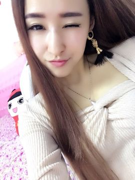 笑笑（爱是回忆美好）主播照片