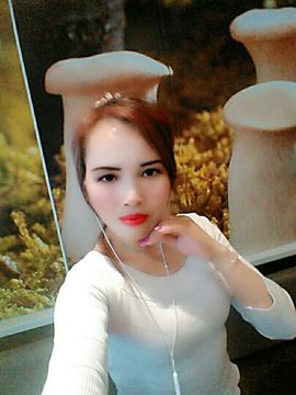 国珍万人迷女神兰兰主播照片
