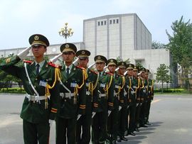 天悦限量版妞妞哥哥主播照片