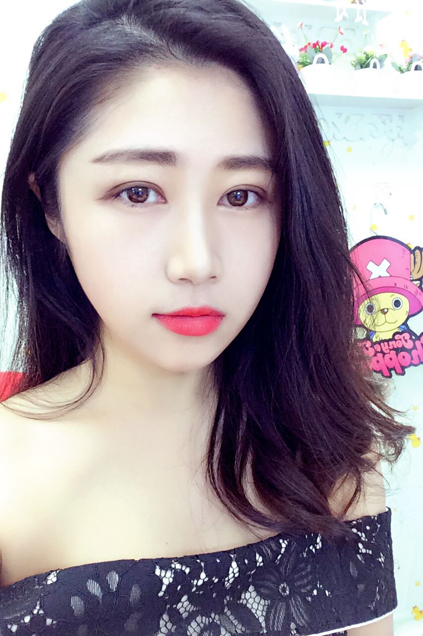 炸炸想升冠♚的主播照片