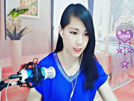 呵呵哒uj主播照片