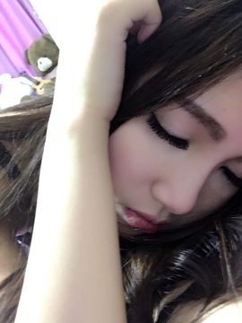 陆七萬主播照片