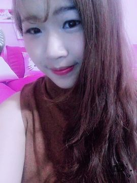 思思小宝贝呀哈主播照片