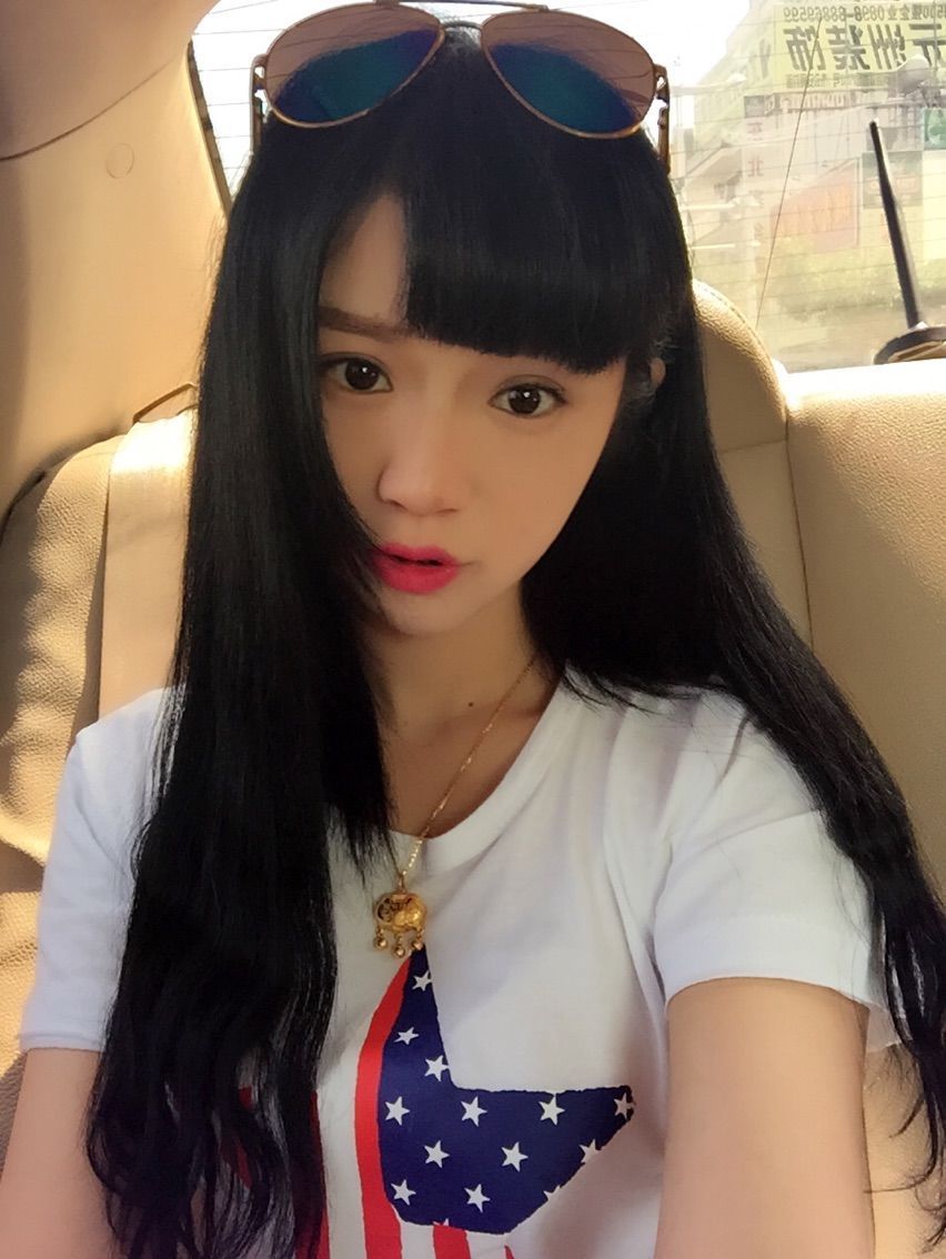 会飞的帽子主播照片