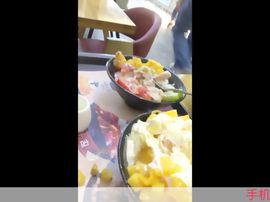 熊孩子ing主播照片