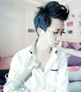 wy一7号青臣主播照片
