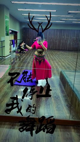 杭漂东北电台主播润主播照片
