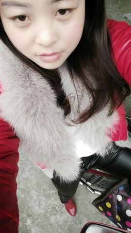 蚀骨💋冷美人主播照片