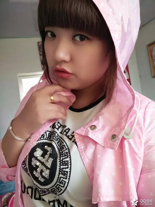 雪晴@等我回来的主播照片