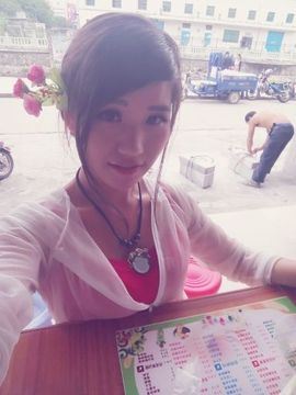 回忆总想哭，封心主播照片
