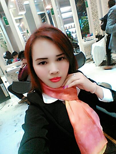 国珍万人迷女神兰兰主播照片
