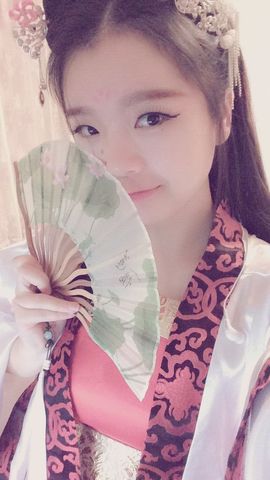 墨遥🎤不回来啦主播照片