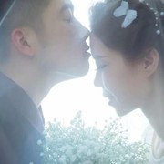田、宝宝海报