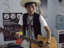 网络红人桃胡主播照片