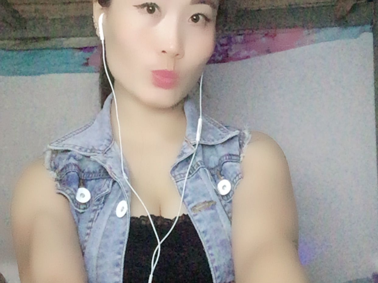 38cc的主播照片