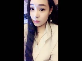 名牌💋徐闹闹不跳跳主播照片