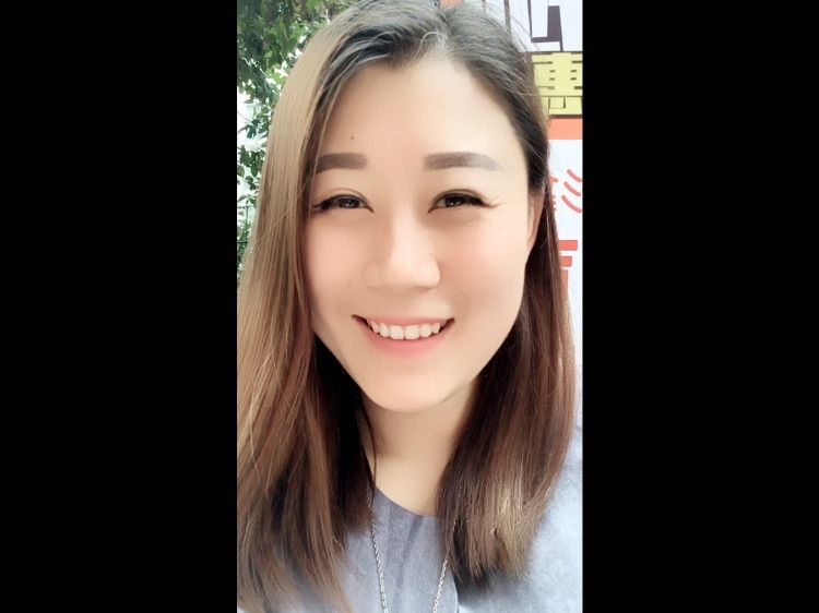 樰Smile何群的主播照片