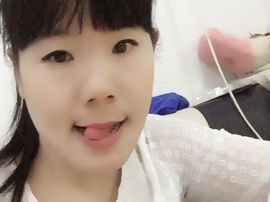 没人疼没人爱的茜茜主播照片