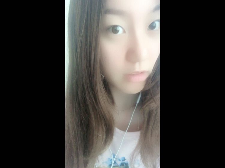 cc素颜虫虫求升级的主播照片