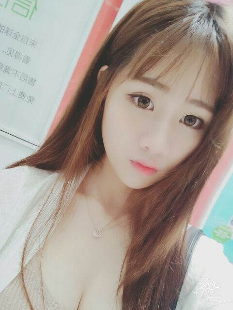 💛婷三岁阿。゛♡的主播照片