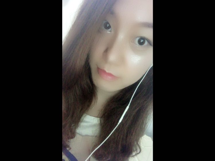 cc素颜虫虫求升级的主播照片