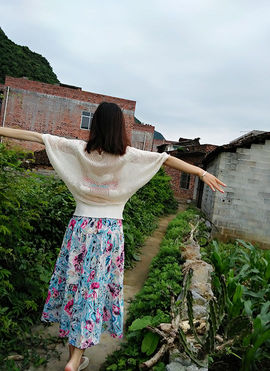 茉伊小乖等你来爱主播照片
