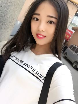 果果努力生冠主播照片