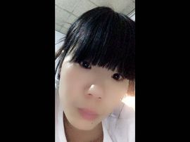 没人疼没人爱的茜茜主播照片