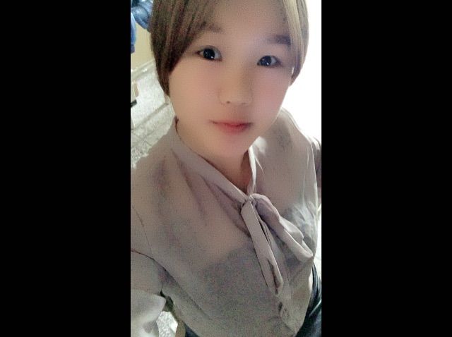 倩歐尼的主播照片