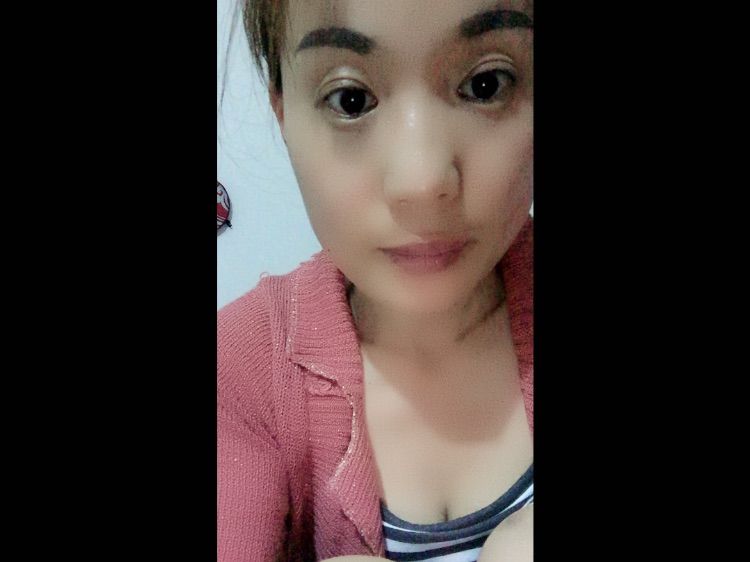 桜寂しい的主播照片