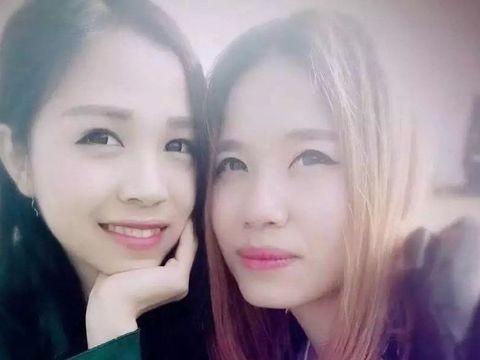 小婷婷。海报
