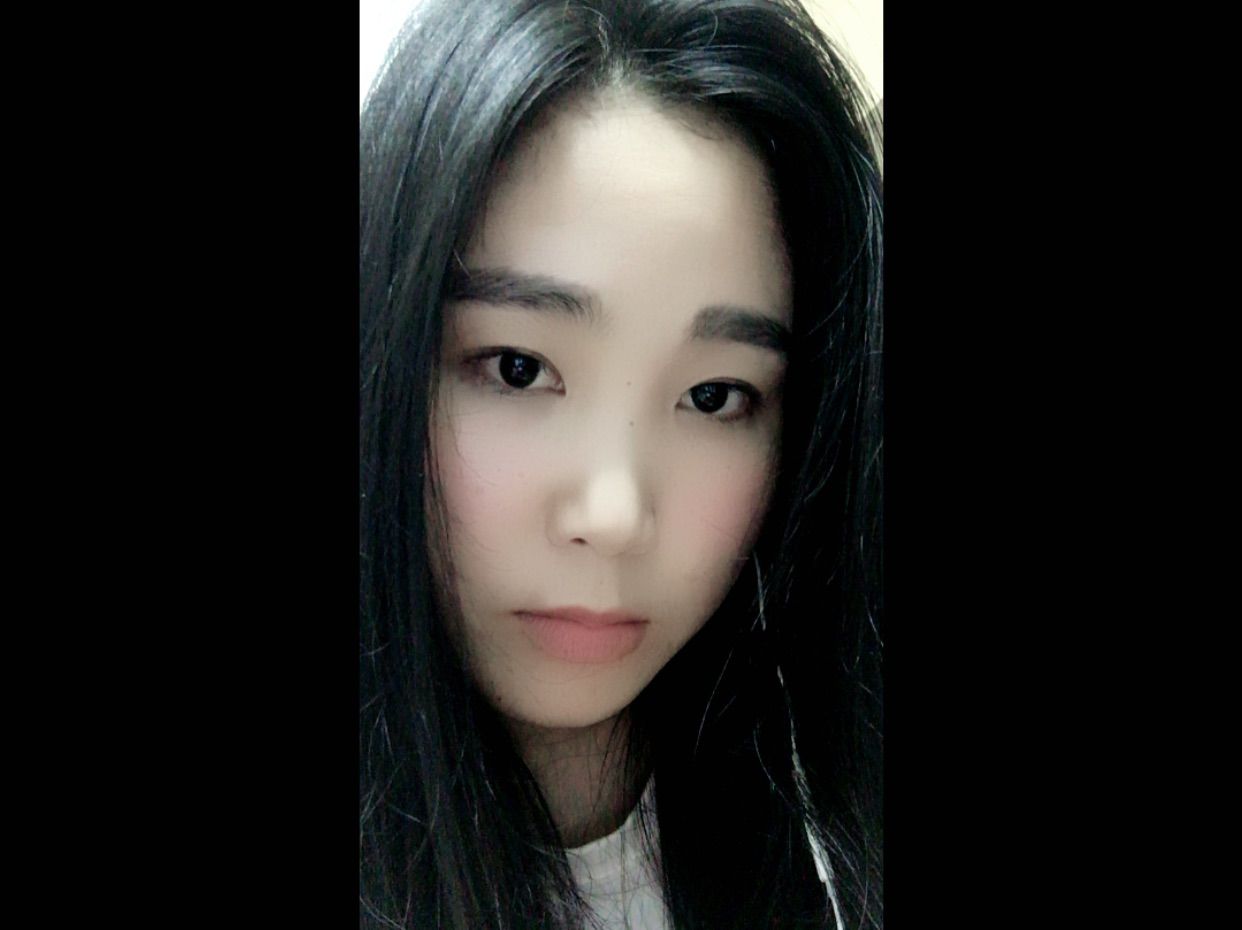 鱼鱼菇凉主播照片