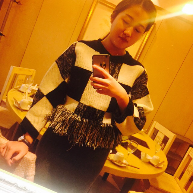 牙不齐小姐hh的主播照片